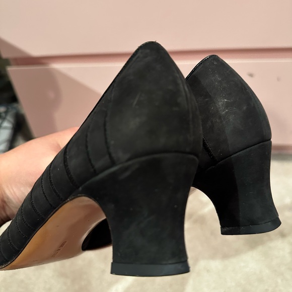EUC vintage Salvatore ferragamo pumps - Picture 5 of 6